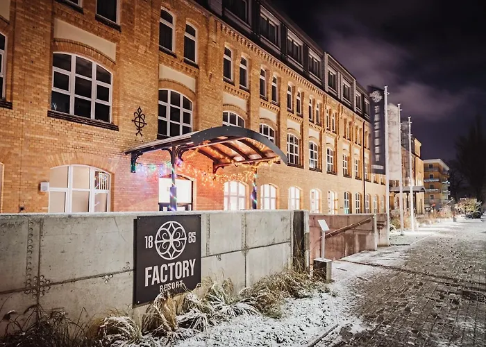 Factory Wellness & Resort *